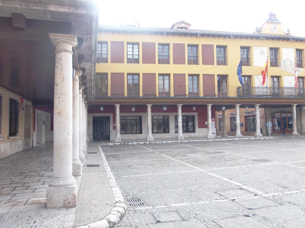 Hostal-Restaurante San Antolin トルデシリャス エクステリア 写真